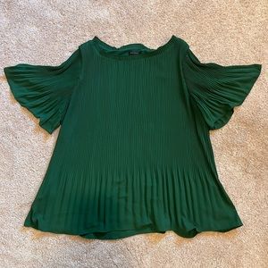 Ann Taylor chiffon pleated flowy blouse M